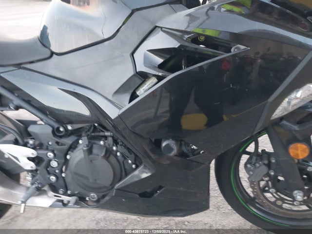 Kawasaki EX400 2023 JKAEXKH15PDAM8099 Image 8