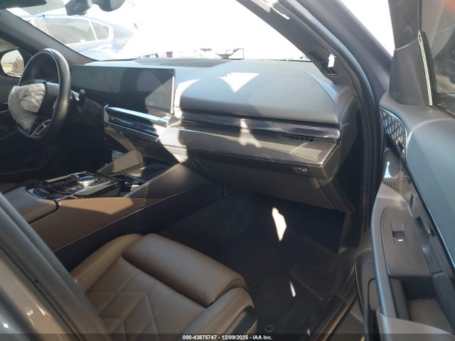 BMW I5 M60 2024 WBY43FK04RCP15673 Image 5