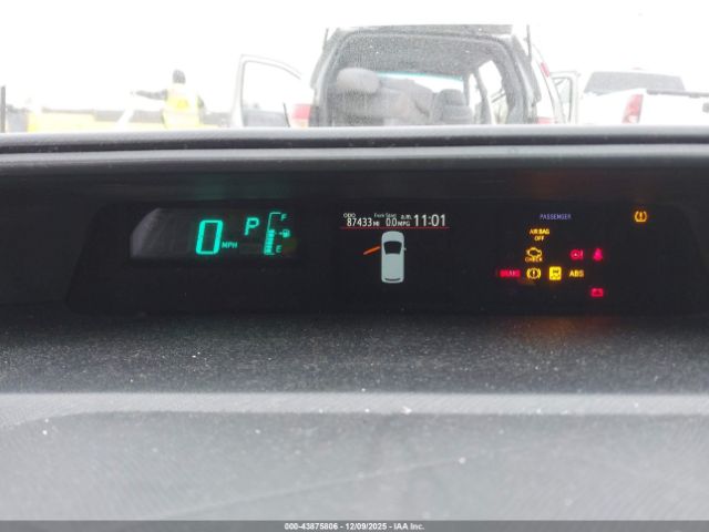 2012 TOYOTA PRIUS C JTDKDTB39C1016525 Photo 6