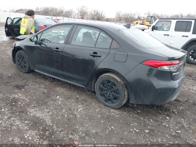 Toyota COROLLA LE 2021 5YFEPMAE3MP257751 Image 3