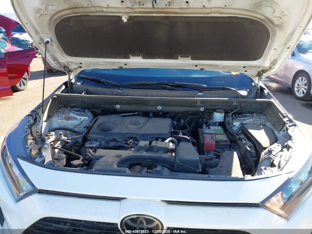 Toyota RAV4 LE 2022 2T3H1RFV3NC197001 Image 10