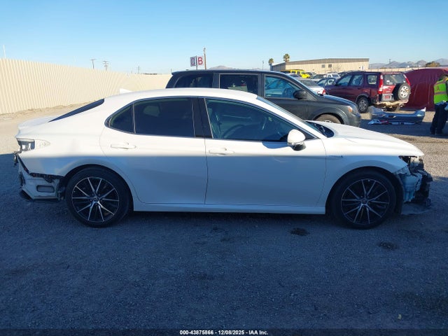 4T1F31AK0LU527617 Toyota Camry Xle Hybrid
