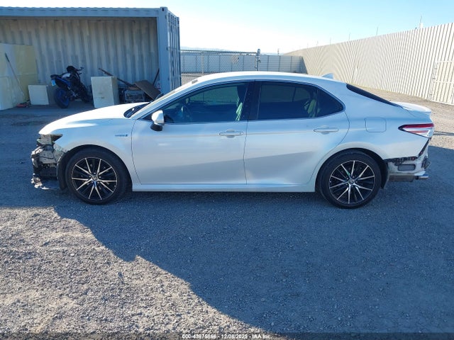 4T1F31AK0LU527617 Toyota Camry Xle Hybrid