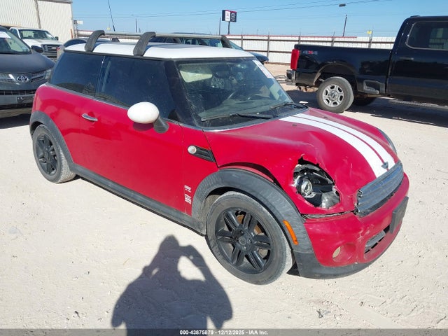 2012 MINI COOPER WMWSU3C58CT368139