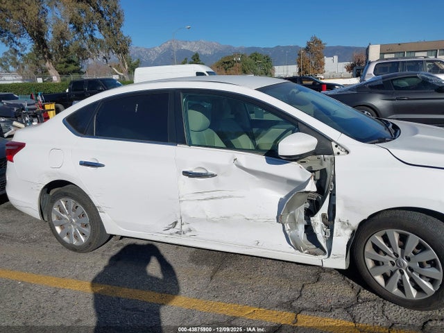3N1AB7AP4HY255631 Nissan SENTRA S