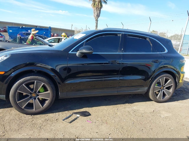 WP1AE2AY4KDA50335 Porsche Cayenne E-hybrid