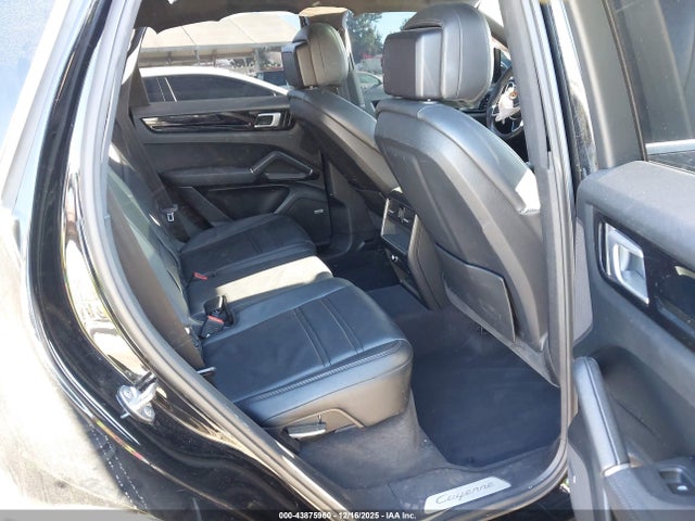 2019 PORSCHE CAYENNE E-HYBRID WP1AE2AY4KDA50335 Photo 7