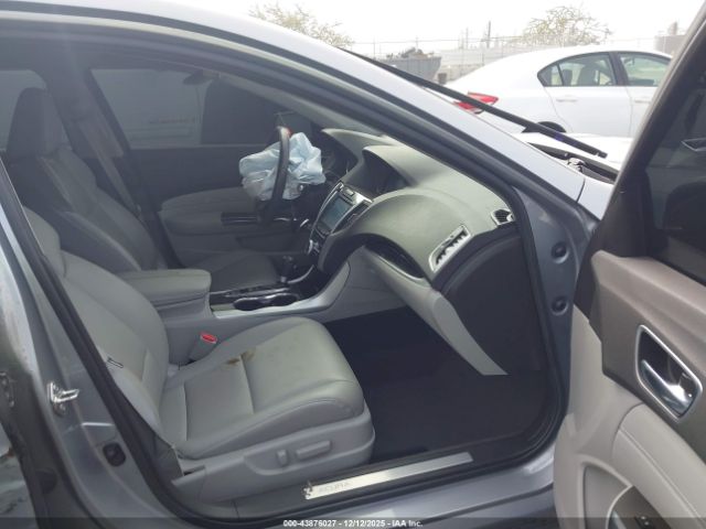 2019 ACURA TLX 19UUB1F38KA000541 Photo 4