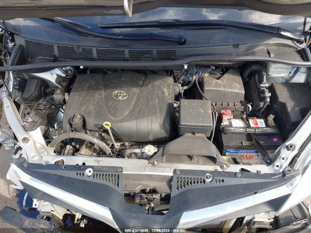Toyota SIENNA LE 2020 5TDKZ3DC2LS040344 Image 10