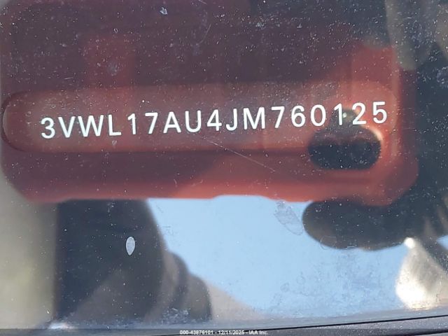 2018 VOLKSWAGEN GOLF SPORTWAGEN 3VWL17AU4JM760125 Photo 8