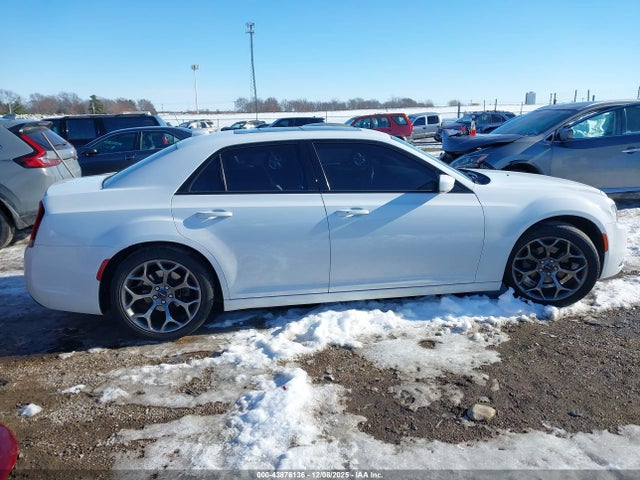 Aukcja sprzedaży 2017 Chrysler 300 300s, vin: 2C3CCABG7HH617850, numer aukcji: 43876136