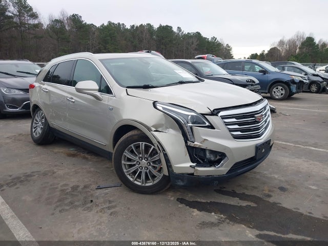 2017 CADILLAC XT5 1GYKNDRS8HZ214161 Photo 0