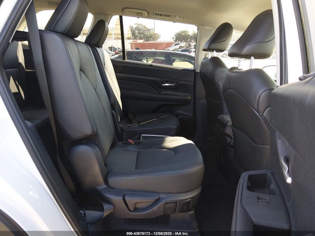 5TDABAA5XTS003570 Toyota Grand Highlander Hybrid Xle
