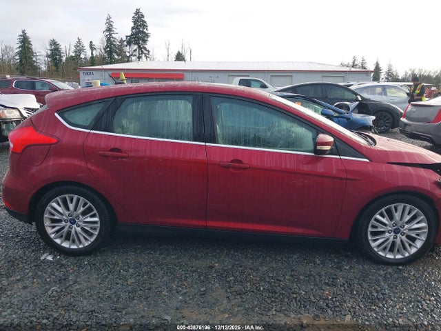 Ford Focus Titanium 2017 1FADP3N29HL272572 Image 13