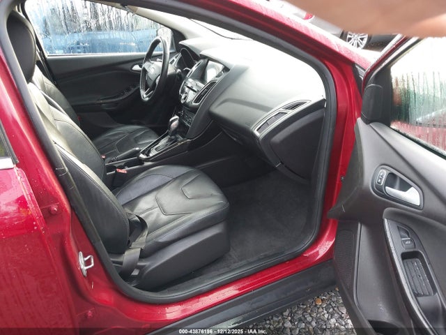Ford Focus Titanium 2017 1FADP3N29HL272572 Image 17