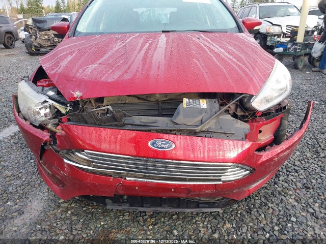 Ford Focus Titanium 2017 1FADP3N29HL272572 Image 6