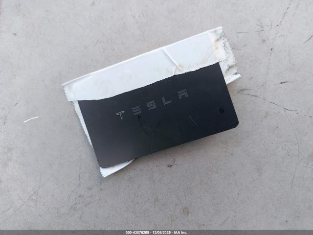 2021 TESLA MODEL Y 5YJYGDEF7MF079421 Photo 10