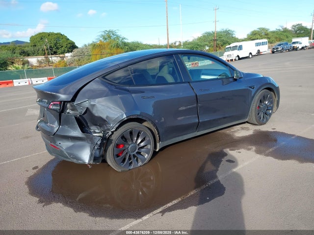 2021 TESLA MODEL Y 5YJYGDEF7MF079421 Photo 3