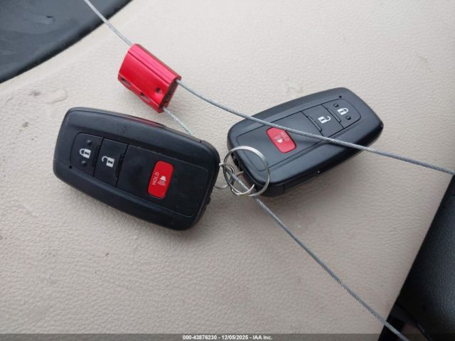 2022 TOYOTA PRIUS JTDKAMFU8N3182267 Photo 10