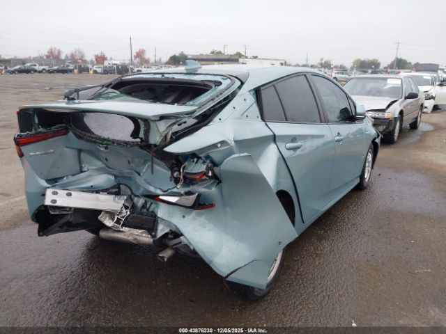 2022 TOYOTA PRIUS JTDKAMFU8N3182267 Photo 3