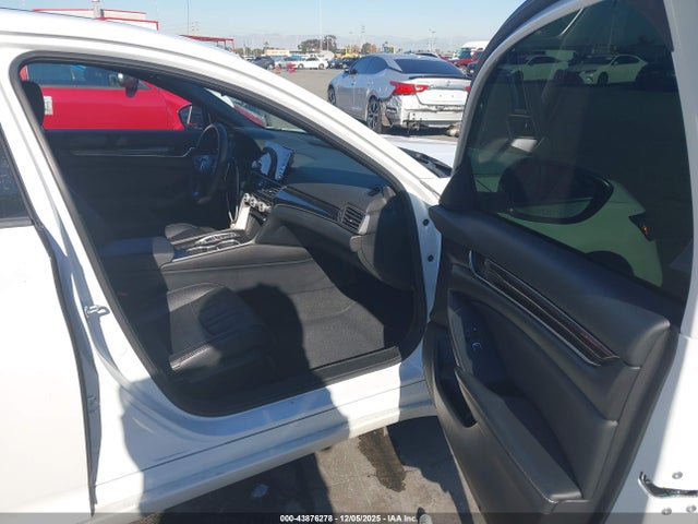 1HGCV2F37NA016968 Honda Accord Sport 2.0t
