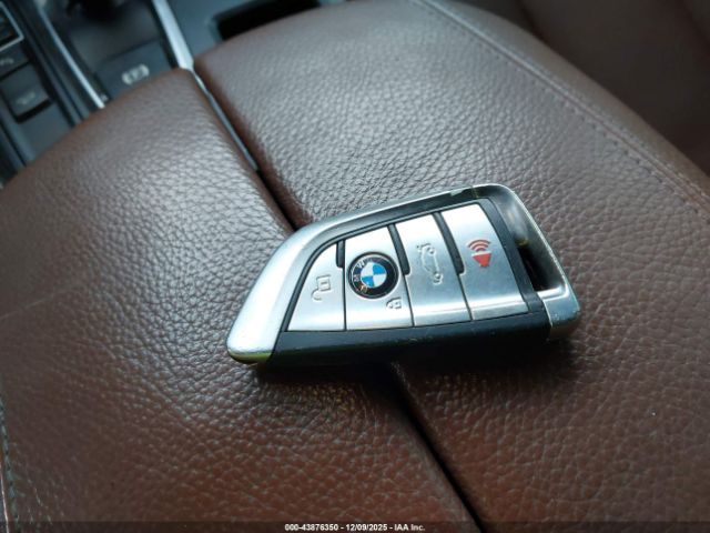 2017 BMW X5 5UXKR0C55H0U52073 Photo 10