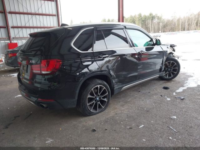2017 BMW X5 5UXKR0C55H0U52073 Photo 3
