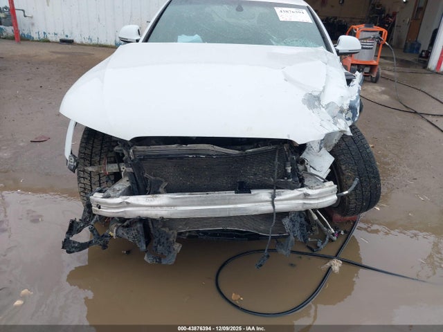 43876394 :رقم المزاد ، WA1UFAFL1GA010526 vin ، 2016 Audi Allroad 2.0t Premium مزاد بيع