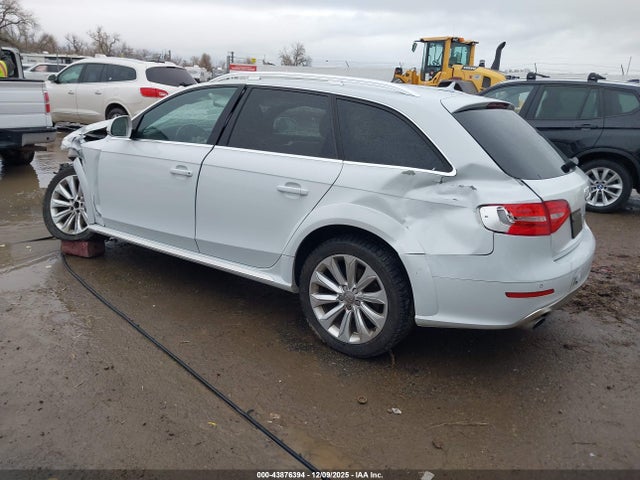 2016 AUDI ALLROAD WA1UFAFL1GA010526 Photo 2
