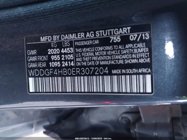 2014 MERCEDES-BENZ C 250 WDDGF4HB0ER307204 Photo 8