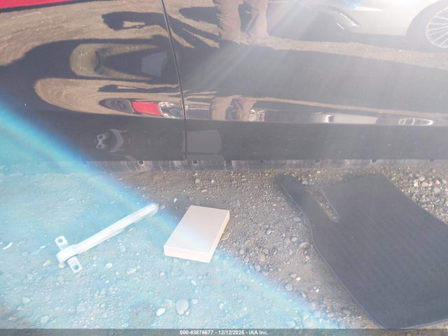 2023 TESLA MODEL Y 7SAYGDEE7PF882745 Photo 5