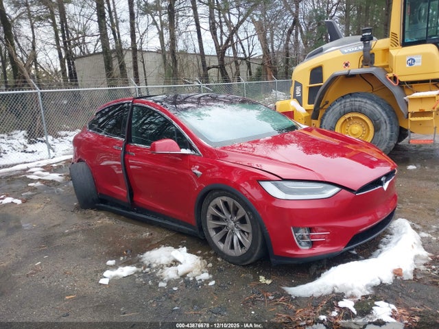 2017 TESLA MODEL X 5YJXCBE26HF043749