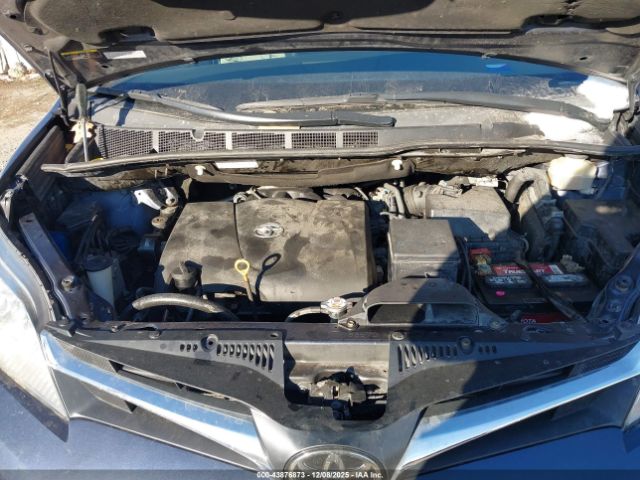 2019 TOYOTA SIENNA 5TDJZ3DC4KS215381 Photo 9