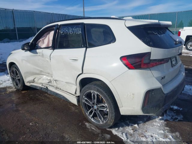 2024 BMW X1 WBX13EF06R5Y12566 Photo 2