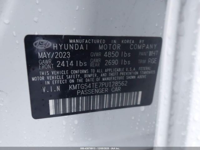 2023 GENESIS G70 KMTG54TE7PU128562 Photo 8