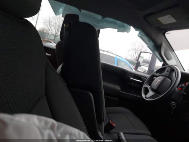 2021 CHEVROLET SILVERADO 1500 1GCUYBEF4MZ119285 Photo 4