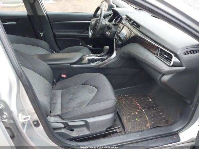 2019 TOYOTA CAMRY 4T1B11HK3KU255945 Photo 4