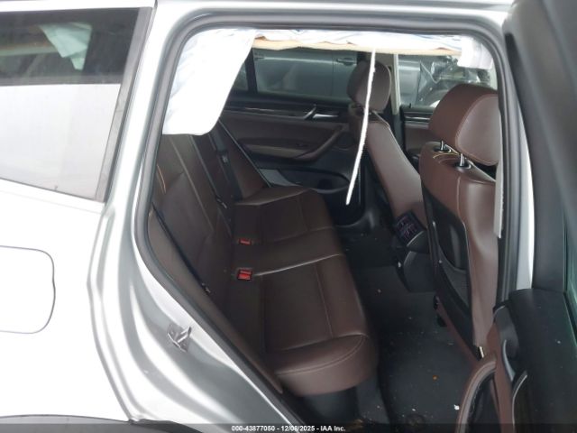 2016 BMW X3 5UXWX9C55G0D91594 Photo 7