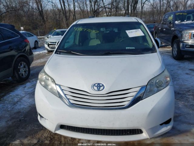 2015 TOYOTA SIENNA 5TDJK3DC9FS112533 Photo 5