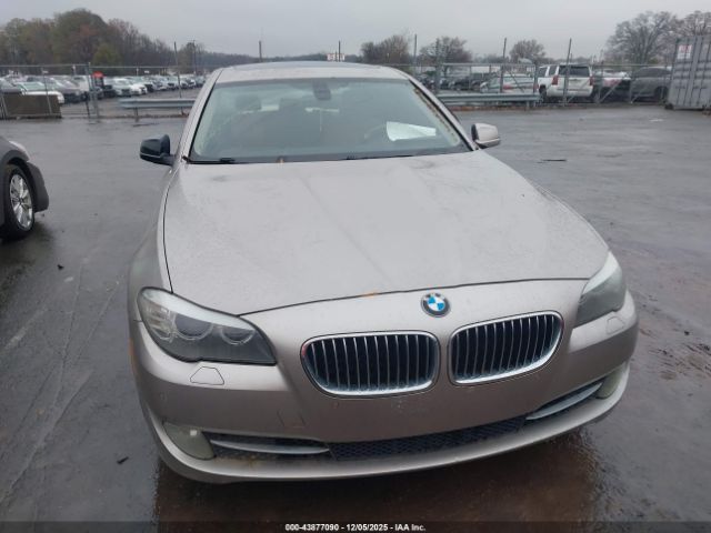 2011 BMW 528I WBAFR1C52BC740225 Photo 5