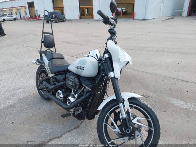2021 HARLEY-DAVIDSON FLSB 1HD1YMJ13MB029836