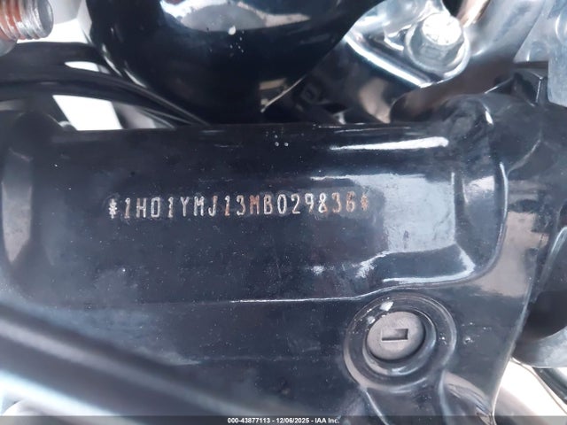 2021 HARLEY-DAVIDSON FLSB 1HD1YMJ13MB029836 Photo 9