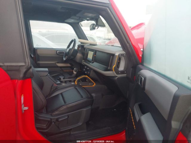 2023 FORD BRONCO 1FMEE5DP7PLB67486 Photo 4