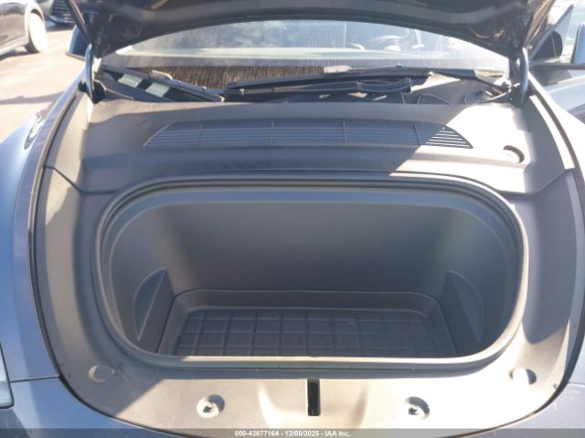 2022 TESLA MODEL Y 7SAYGDEF5NF373758 Photo 9