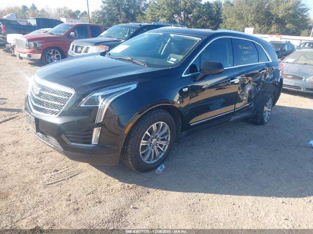 2018 CADILLAC XT5 1GYKNCRS2JZ233577 Photo 1