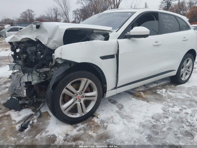 2017 JAGUAR F-PACE SADCL2BV6HA074932 Photo 1