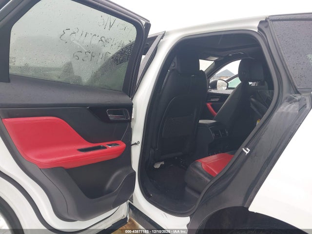 2017 JAGUAR F-PACE SADCL2BV6HA074932 Photo 7