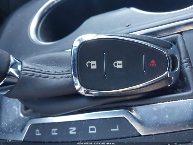 Chevrolet EQUINOX LT 2018 2GNAXSEV3J6334250 Image 11