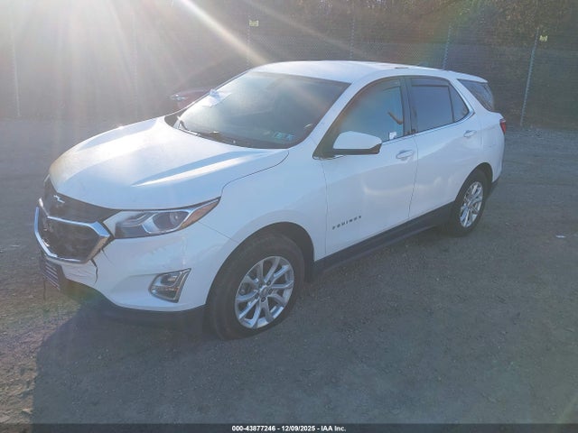 Chevrolet EQUINOX LT 2018 2GNAXSEV3J6334250 Image 2
