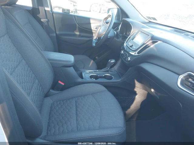 Chevrolet EQUINOX LT 2018 2GNAXSEV3J6334250 Image 5